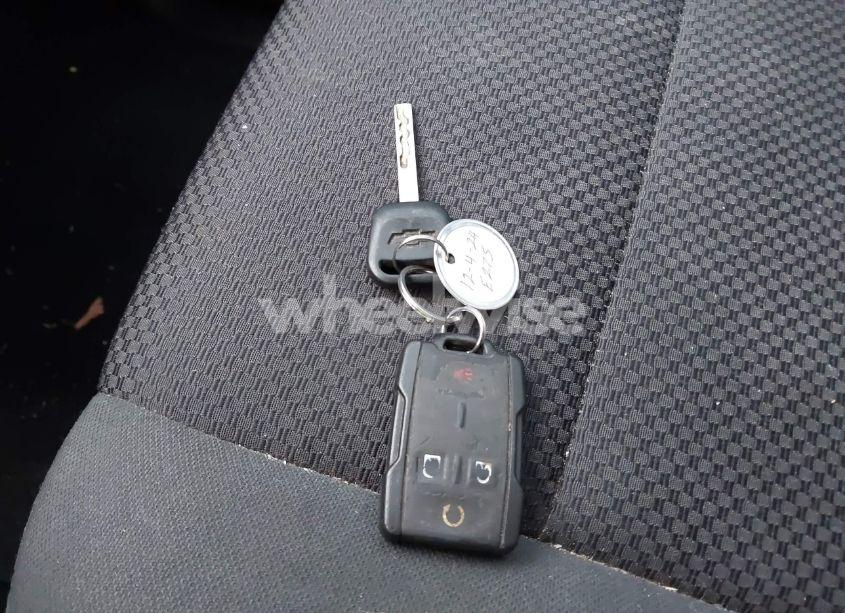 Photo 11 of 2014 Chevrolet Silverado 1500 1LT/2LT/LT (VIN 3GCUKREC4EG376853)