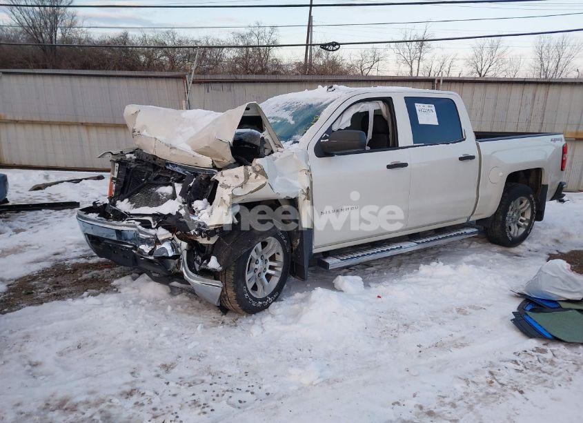 Photo 2 of 2014 Chevrolet Silverado 1500 1LT/2LT/LT (VIN 3GCUKREC4EG376853)