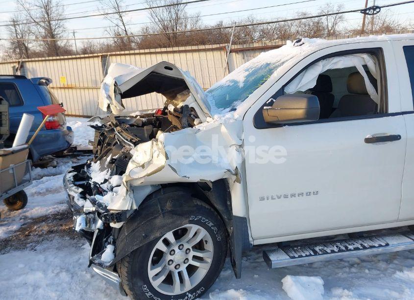 Photo 6 of 2014 Chevrolet Silverado 1500 1LT/2LT/LT (VIN 3GCUKREC4EG376853)