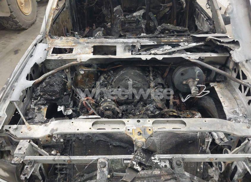 Photo 10 of 2014 Chevrolet Silverado 1500 1LT (VIN 3GCUKREC4EG403078)