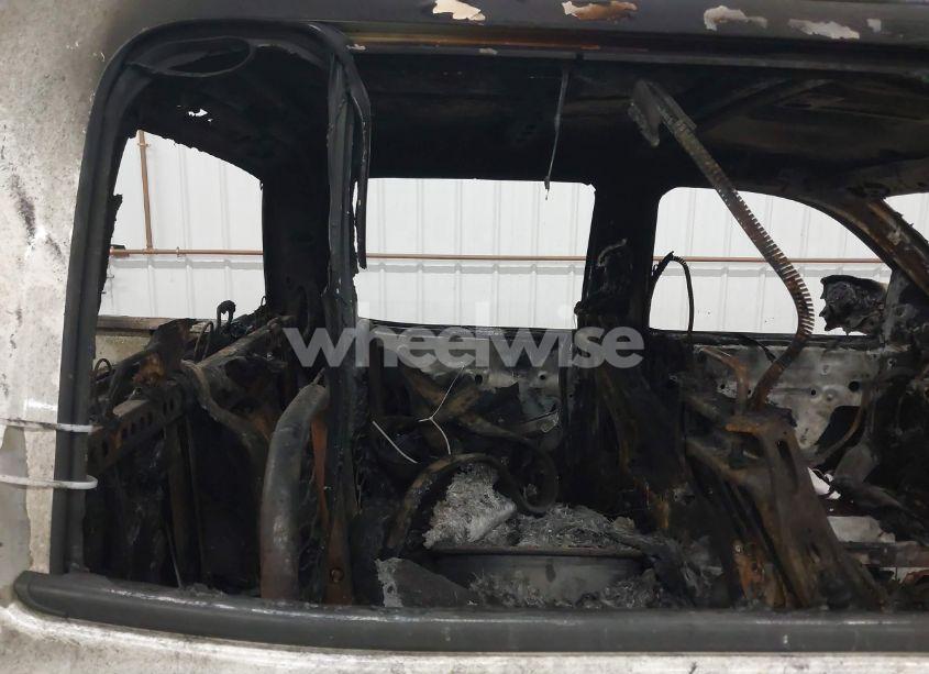 Photo 8 of 2014 Chevrolet Silverado 1500 1LT (VIN 3GCUKREC4EG403078)