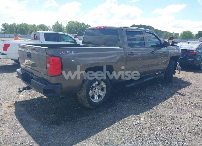 Photo 4 of 2014 Chevrolet Silverado 1500 2LT (VIN 3GCUKREC4EG429468)