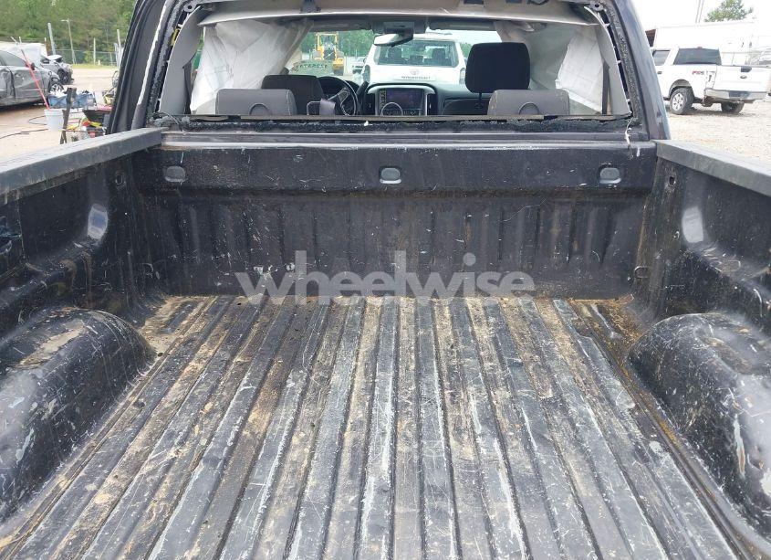 Photo 16 of 2014 Chevrolet Silverado 1500 1LT (VIN 3GCUKREC4EG430216)