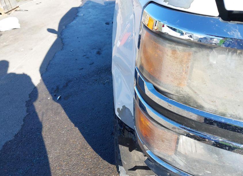 Photo 19 of 2014 Chevrolet Silverado 1500 1LT (VIN 3GCUKREC4EG490982)