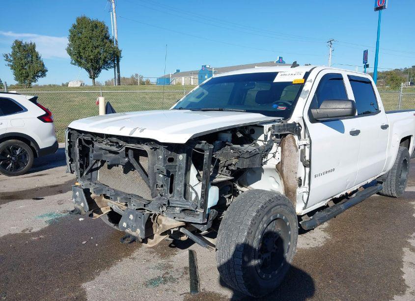 Photo 6 of 2014 Chevrolet Silverado 1500 1LT (VIN 3GCUKREC4EG490982)