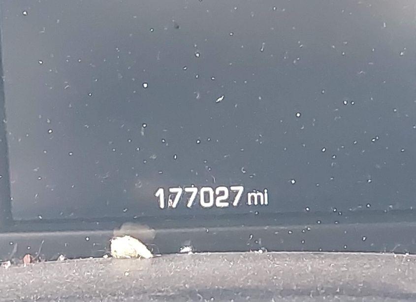 Photo 16 of 2015 Chevrolet Silverado 1500 1LT (VIN 3GCUKREC4FG106734)