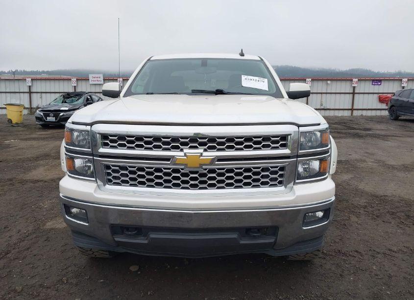 Photo 12 of 2015 Chevrolet Silverado 1500 1LT/2LT (VIN 3GCUKREC4FG163242)