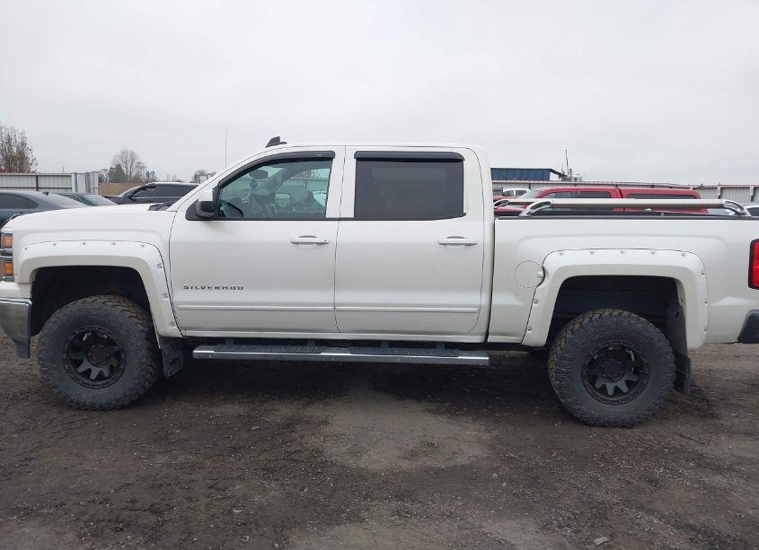 Photo 14 of 2015 Chevrolet Silverado 1500 1LT/2LT (VIN 3GCUKREC4FG163242)