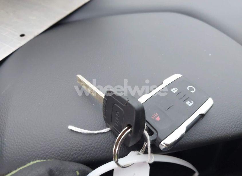 Photo 11 of 2015 Chevrolet Silverado 1500 1LT/2LT (VIN 3GCUKREC4FG227814)