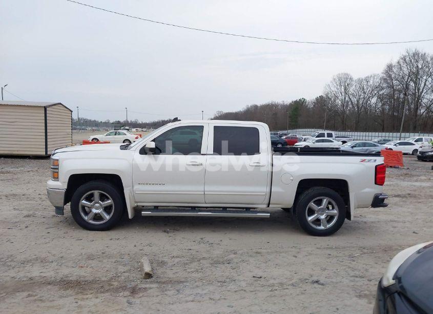 Photo 14 of 2015 Chevrolet Silverado 1500 1LT/2LT (VIN 3GCUKREC4FG227814)