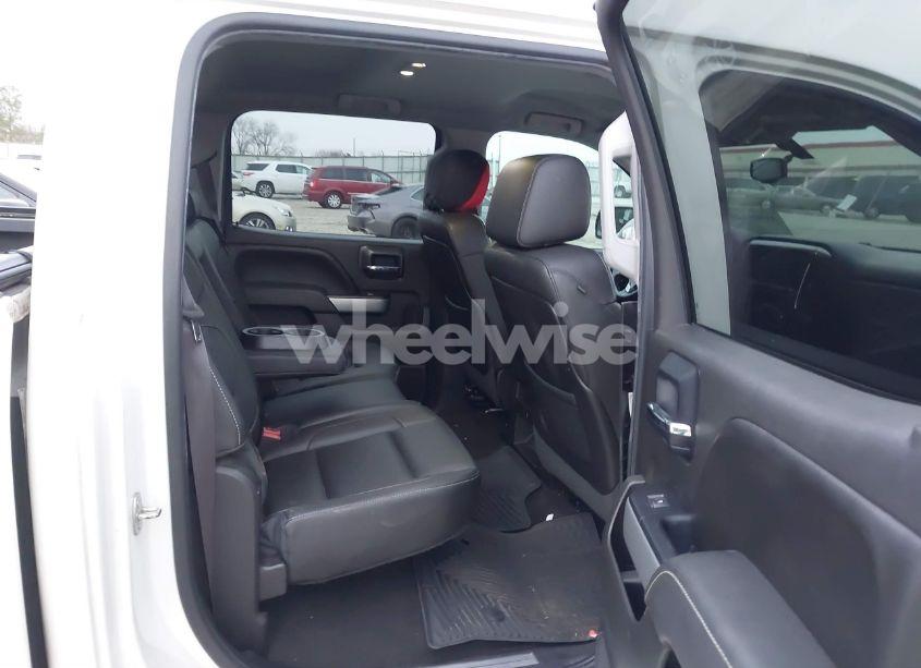 Photo 8 of 2015 Chevrolet Silverado 1500 1LT/2LT (VIN 3GCUKREC4FG227814)