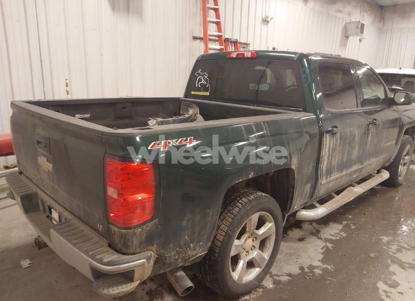 Photo 4 of 2015 Chevrolet Silverado 1500 1LT (VIN 3GCUKREC4FG289374)