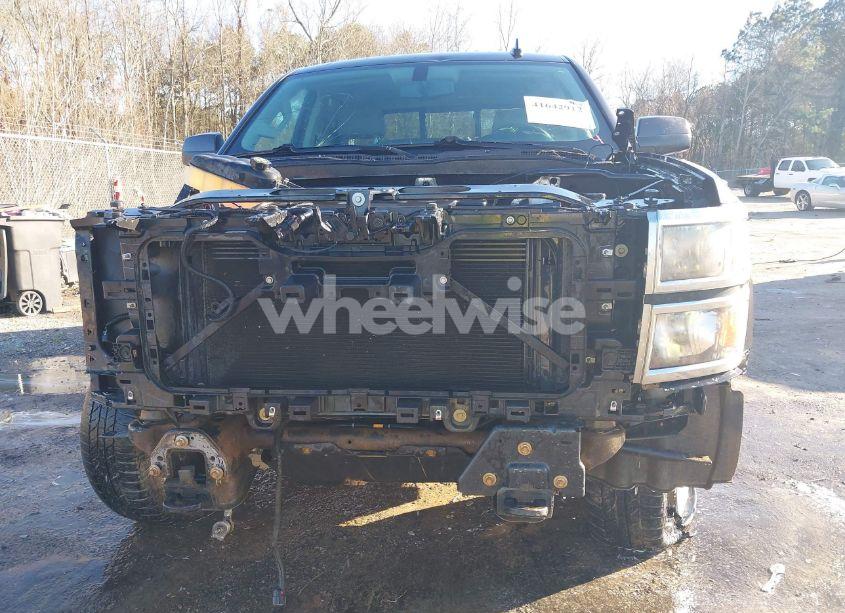 Photo 13 of 2015 Chevrolet Silverado 1500 2LT (VIN 3GCUKREC4FG321983)