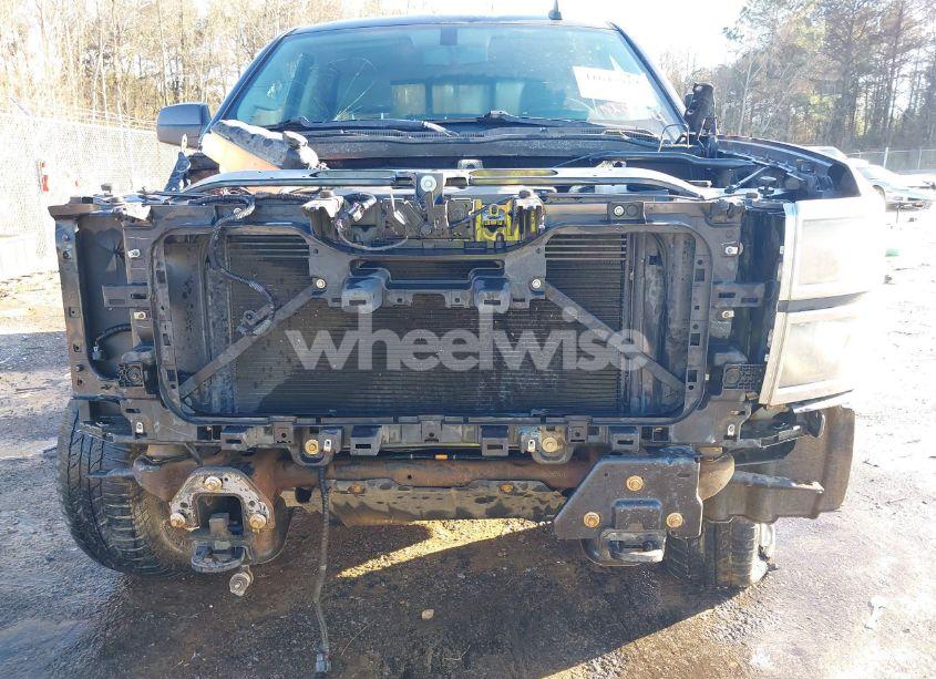 Photo 6 of 2015 Chevrolet Silverado 1500 2LT (VIN 3GCUKREC4FG321983)