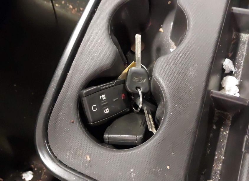 Photo 11 of 2016 Chevrolet Silverado 1500 2LT (VIN 3GCUKREC4GG235266)