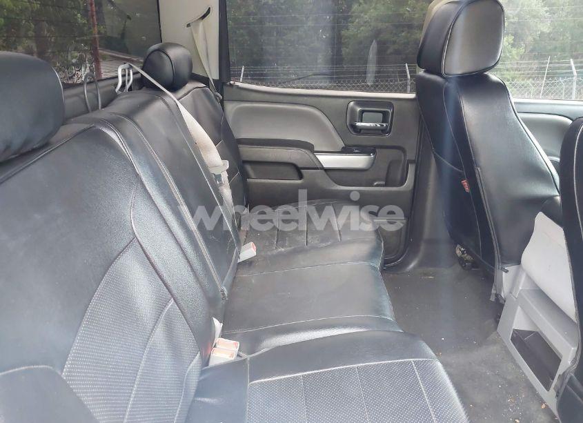 Photo 8 of 2016 Chevrolet Silverado 1500 2LT (VIN 3GCUKREC4GG277839)