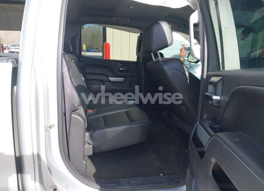 Photo 8 of 2016 Chevrolet Silverado 1500 2LT (VIN 3GCUKREC4GG278179)