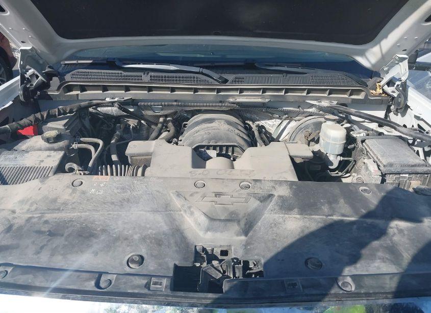 Photo 10 of 2016 Chevrolet Silverado 1500 1LT (VIN 3GCUKREC4GG316736)