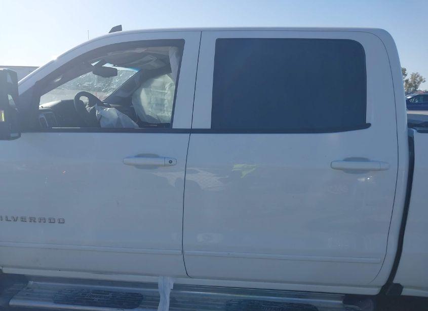 Photo 14 of 2016 Chevrolet Silverado 1500 1LT (VIN 3GCUKREC4GG316736)