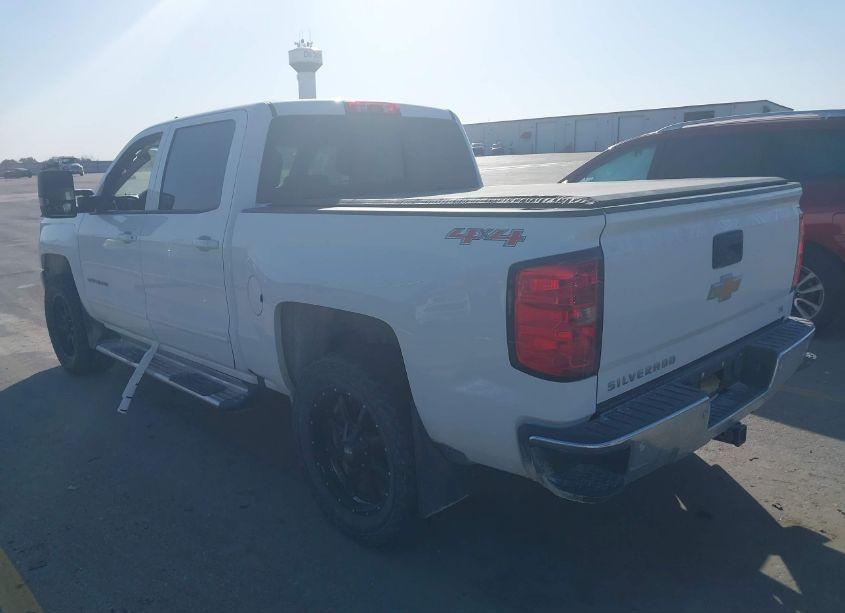 Photo 3 of 2016 Chevrolet Silverado 1500 1LT (VIN 3GCUKREC4GG316736)