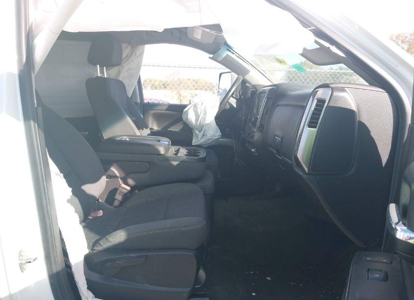 Photo 5 of 2016 Chevrolet Silverado 1500 1LT (VIN 3GCUKREC4GG316736)