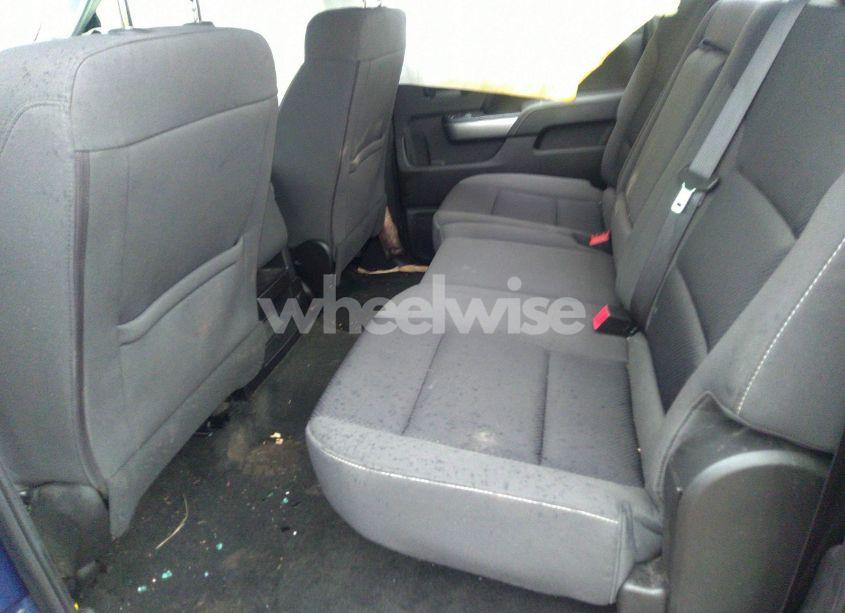 Photo 8 of 2016 Chevrolet Silverado 1500 1LT (VIN 3GCUKREC4GG331138)