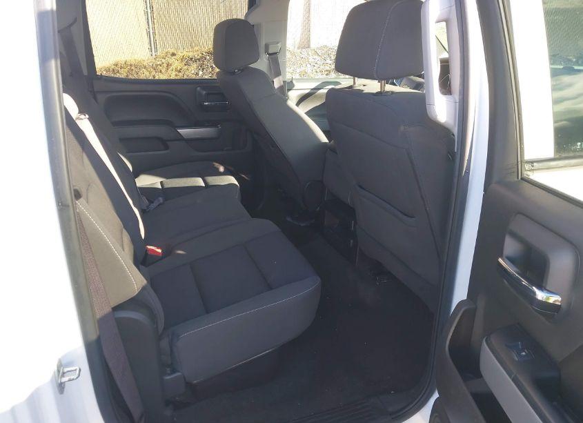 Photo 8 of 2016 Chevrolet Silverado 1500 2LT (VIN 3GCUKREC4GG370988)