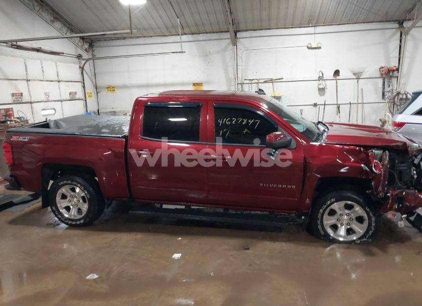 Photo 13 of 2017 Chevrolet Silverado 1500 2LT (VIN 3GCUKREC4HG149201)