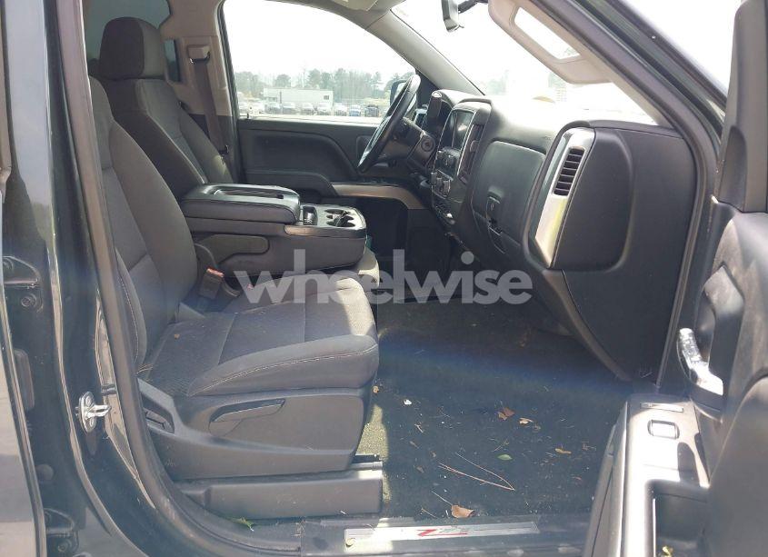 Photo 5 of 2017 Chevrolet Silverado 1500 2LT (VIN 3GCUKREC4HG424887)