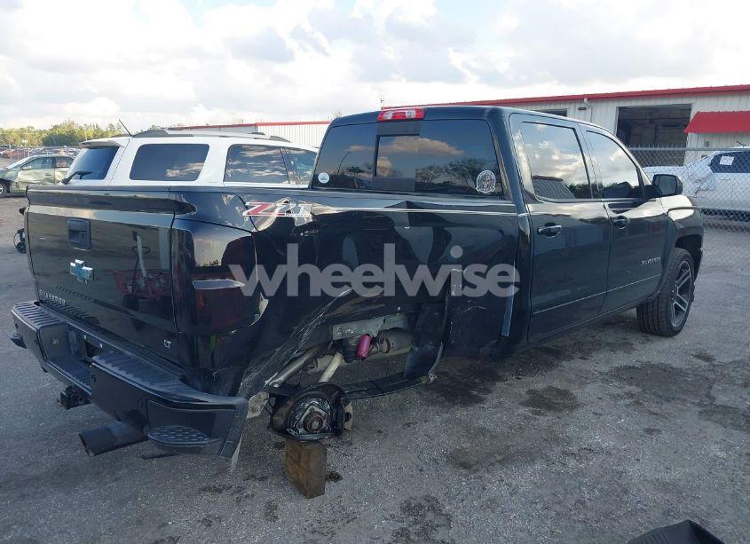 Photo 4 of 2017 Chevrolet Silverado 1500 2LT (VIN 3GCUKREC4HG434920)