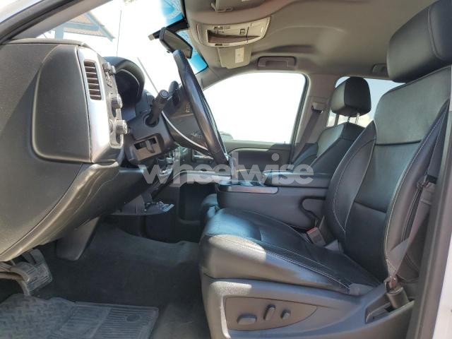 Photo 8 of 2017 CHEVROLET SILVERADO K1500 LT N/A (VIN 3GCUKREC4HG513973)