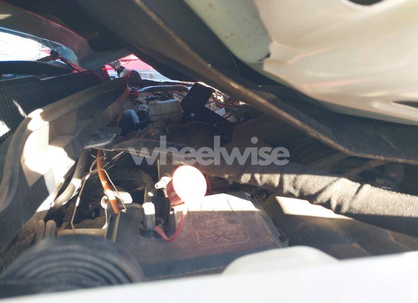 Photo 10 of 2018 Chevrolet Silverado 1500 1LT (VIN 3GCUKREC4JG288265)