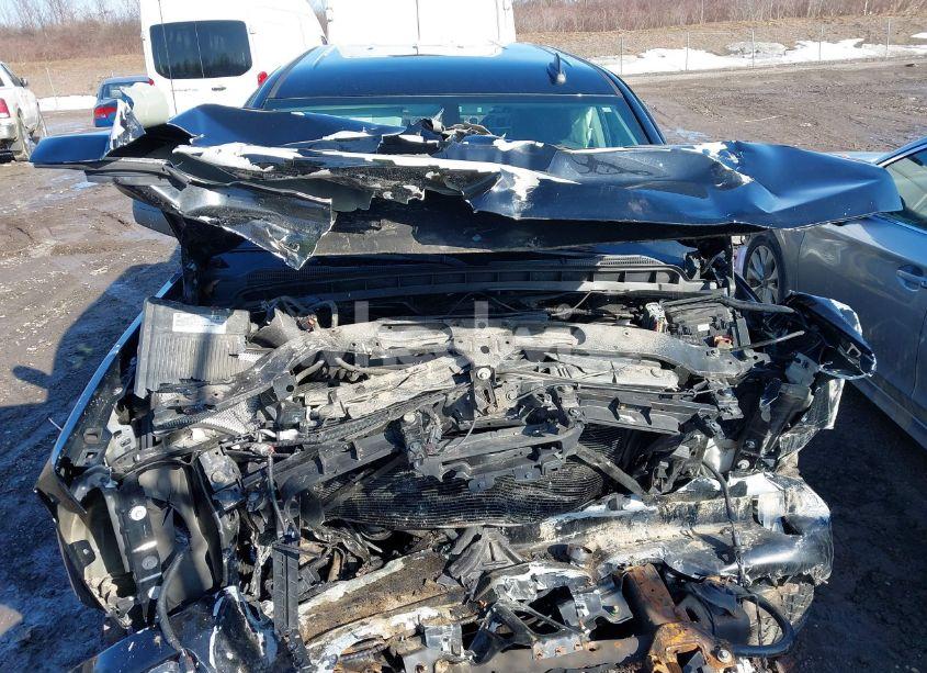 Photo 12 of 2018 Chevrolet Silverado 1500 2LT (VIN 3GCUKREC4JG582460)