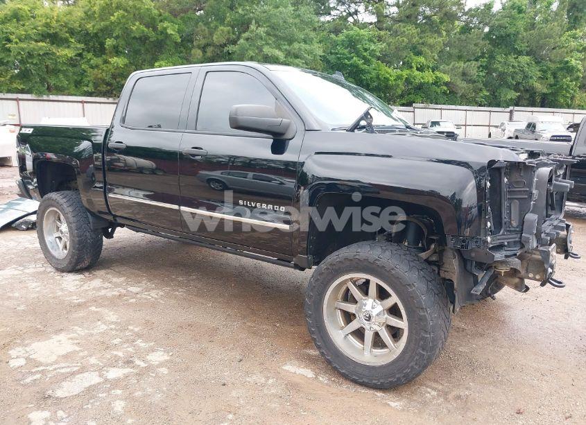 2014 Chevrolet Silverado 1500 2LT (VIN 3GCUKREC5EG106692) main photo