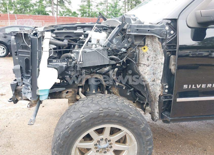 Photo 18 of 2014 Chevrolet Silverado 1500 2LT (VIN 3GCUKREC5EG106692)