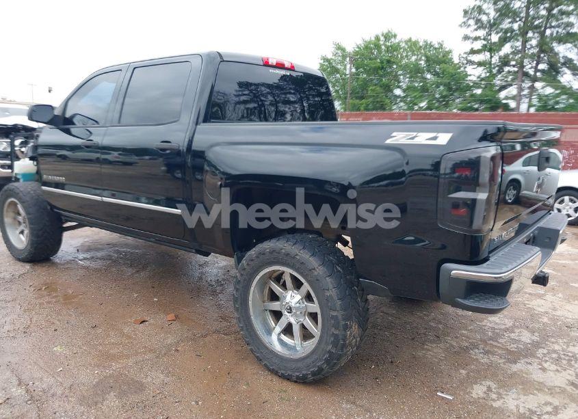 Photo 3 of 2014 Chevrolet Silverado 1500 2LT (VIN 3GCUKREC5EG106692)