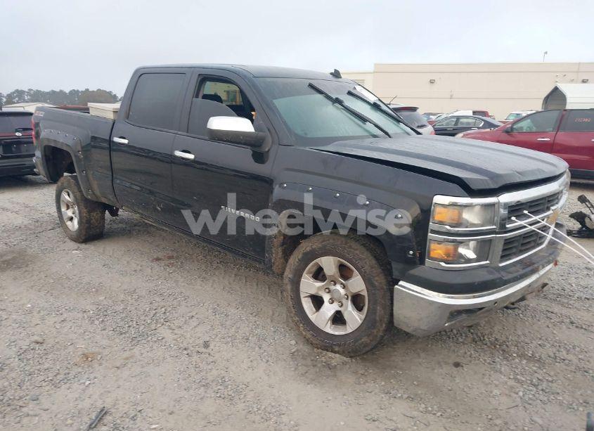 2014 Chevrolet Silverado 1500 2LT (VIN 3GCUKREC5EG286157) main photo
