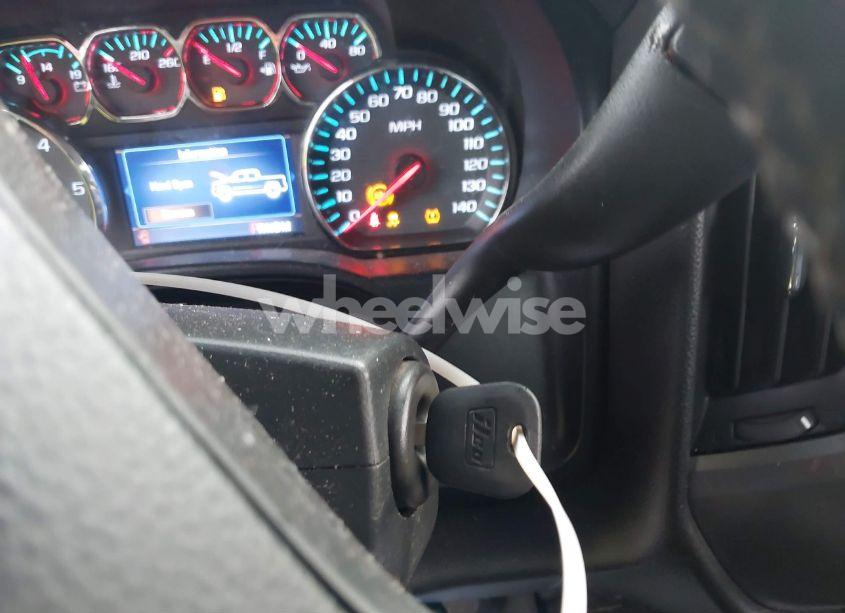 Photo 11 of 2014 Chevrolet Silverado 1500 2LT (VIN 3GCUKREC5EG286157)