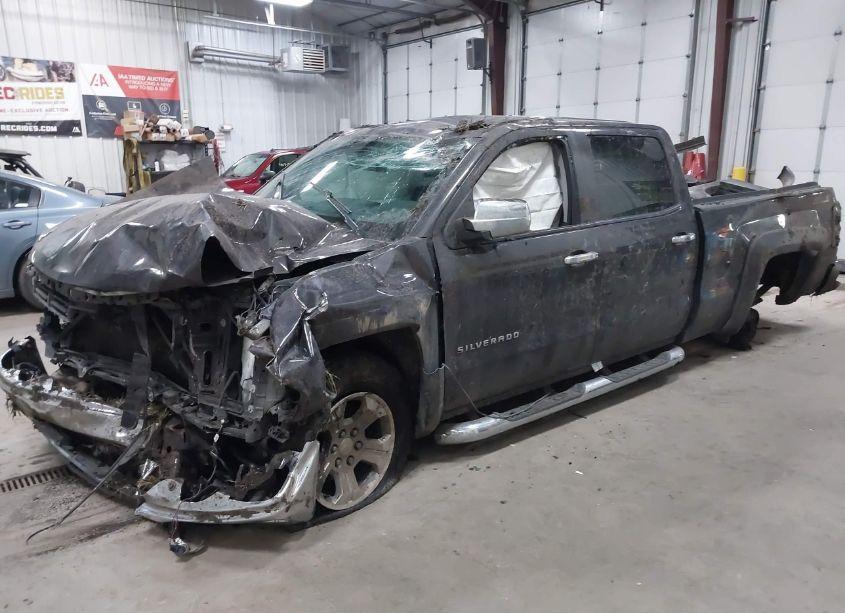 Photo 2 of 2014 Chevrolet Silverado 1500 2LT (VIN 3GCUKREC5EG286711)