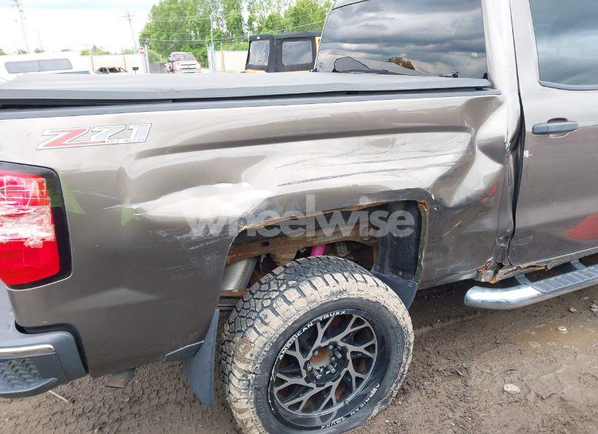 Photo 6 of 2014 Chevrolet Silverado 1500 2LT (VIN 3GCUKREC5EG287065)