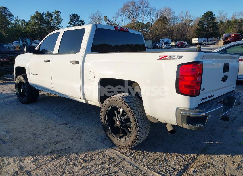 Photo 3 of 2014 Chevrolet Silverado 1500 LT (VIN 3GCUKREC5EG344798)
