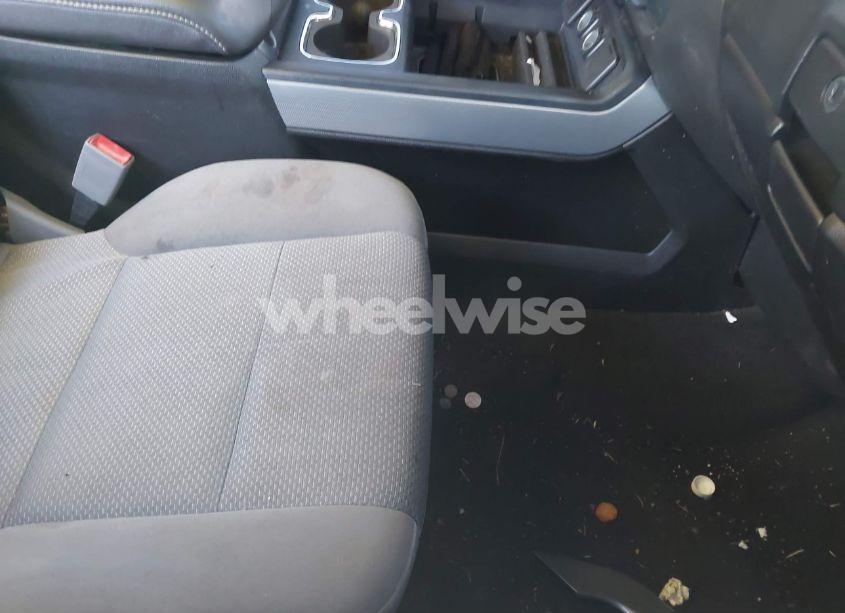 Photo 5 of 2014 Chevrolet Silverado 1500 LT (VIN 3GCUKREC5EG344798)