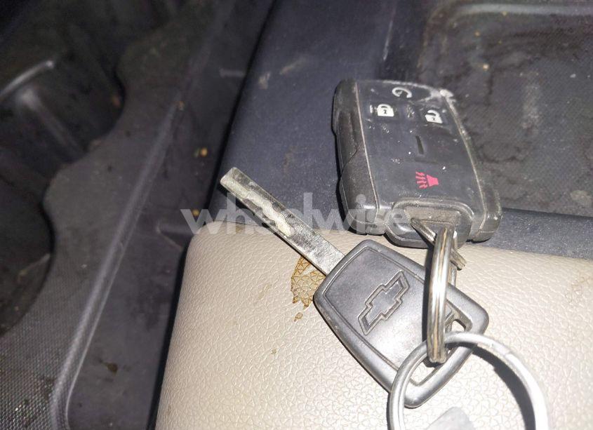 Photo 11 of 2014 Chevrolet Silverado 1500 1LT (VIN 3GCUKREC5EG352982)