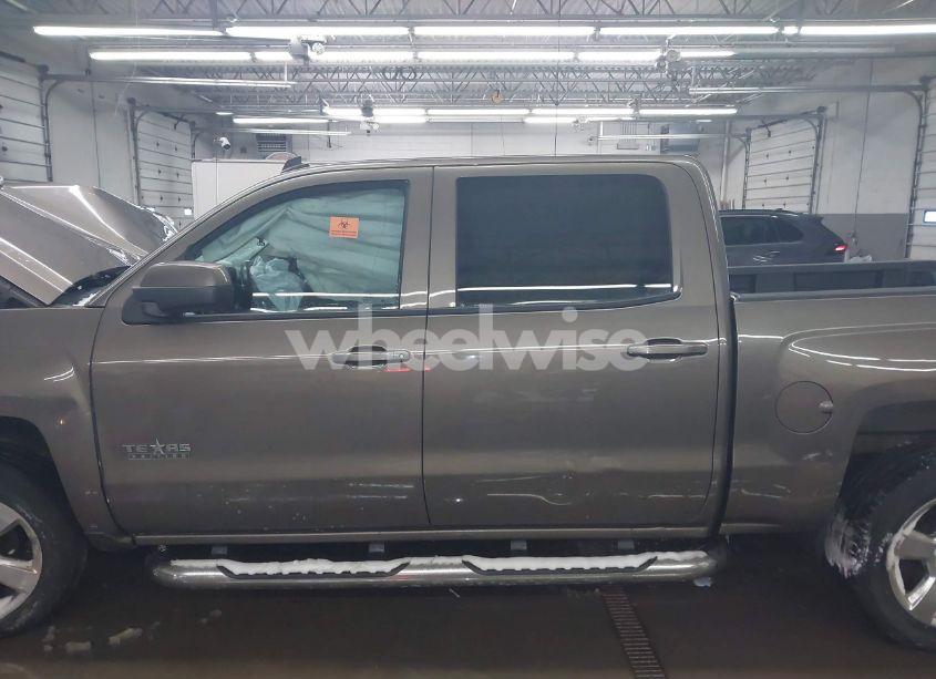 Photo 14 of 2014 Chevrolet Silverado 1500 1LT (VIN 3GCUKREC5EG352982)