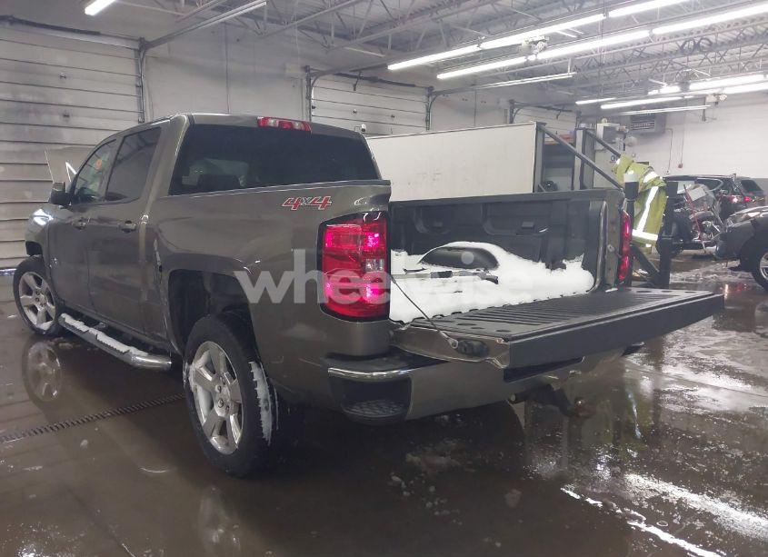 Photo 3 of 2014 Chevrolet Silverado 1500 1LT (VIN 3GCUKREC5EG352982)