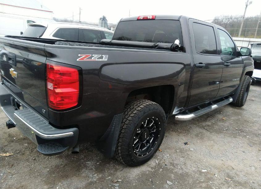 Photo 4 of 2014 Chevrolet Silverado 1500 2LT (VIN 3GCUKREC5EG469431)