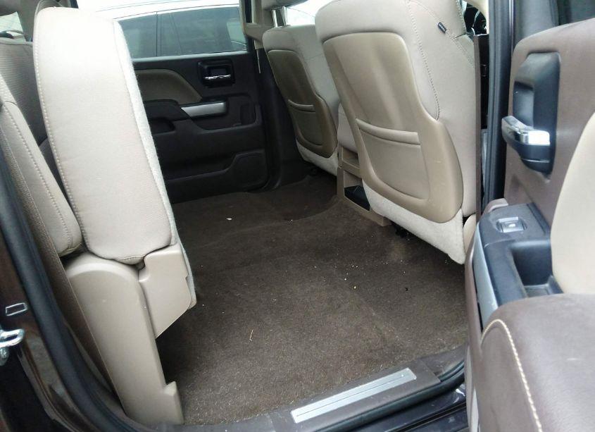 Photo 8 of 2014 Chevrolet Silverado 1500 2LT (VIN 3GCUKREC5EG469431)