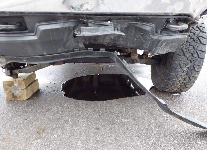 Photo 18 of 2014 Chevrolet Silverado 1500 1LT (VIN 3GCUKREC5EG486035)