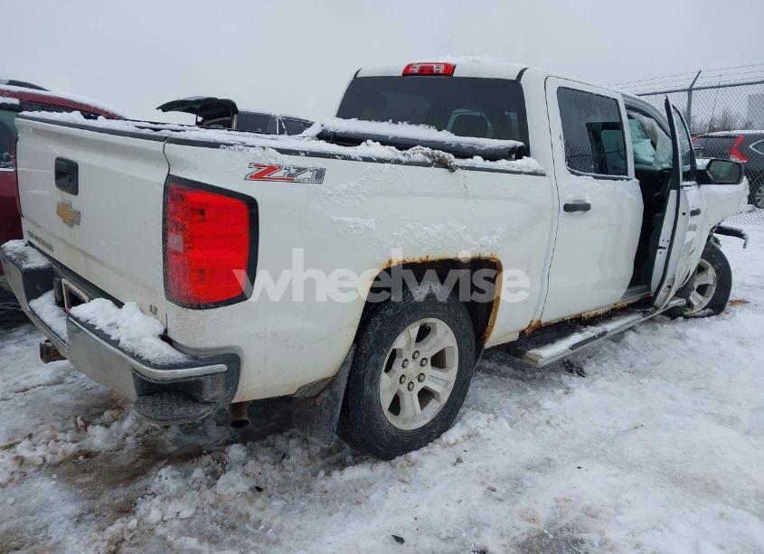 Photo 4 of 2014 Chevrolet Silverado 1500 2LT (VIN 3GCUKREC5EG515680)