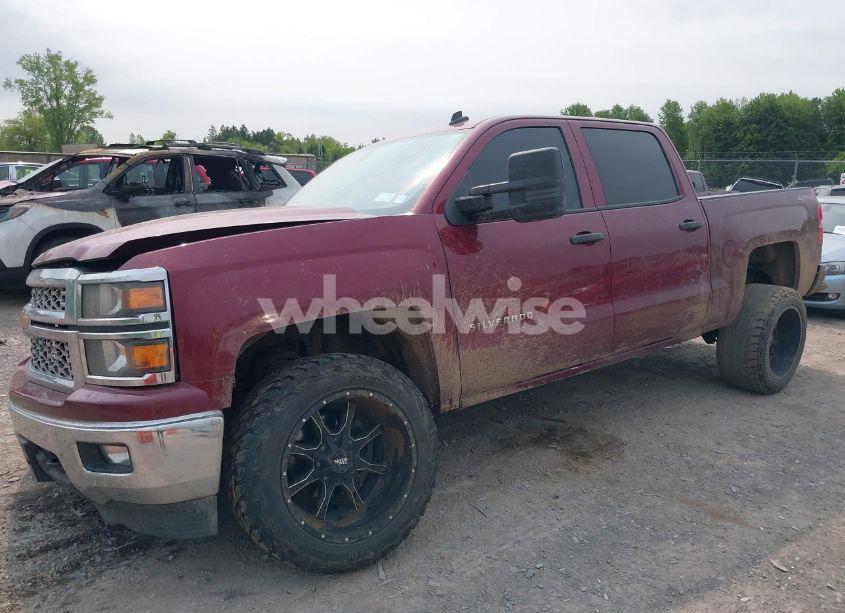 Photo 2 of 2014 Chevrolet Silverado 1500 1LT (VIN 3GCUKREC5EG571294)